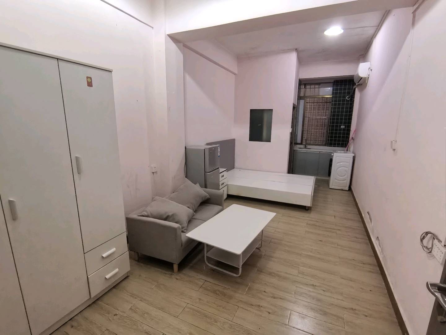 东联公寓 随时看房·