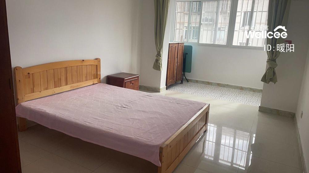 枫景苑B区 随时看房·