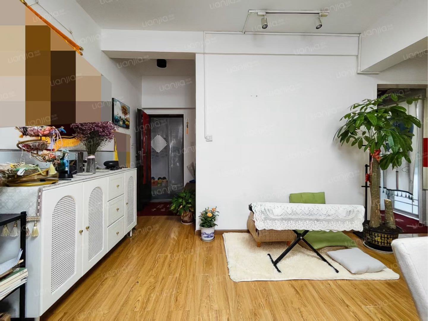 嘉园大厦 2居室 3200元/月