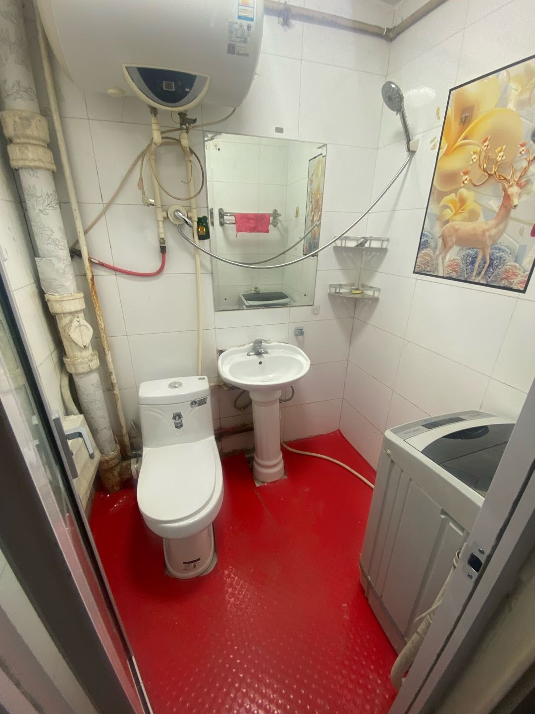 建材城西一里 随时看房·