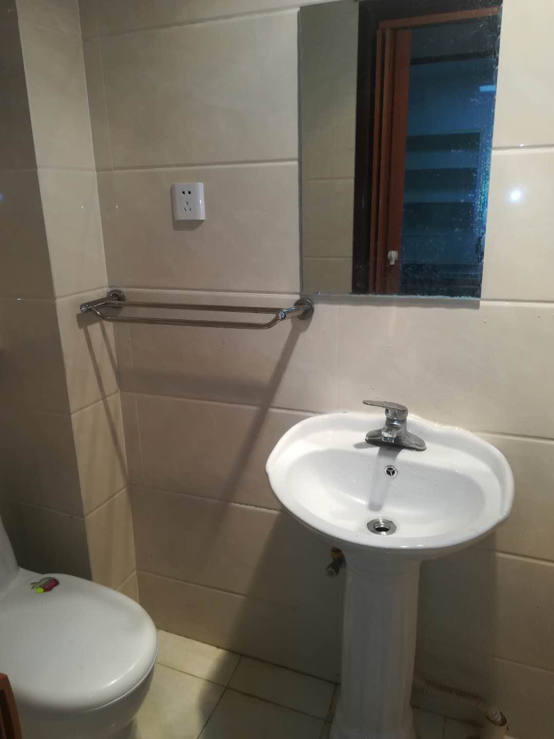 琵琶小区 随时看房·