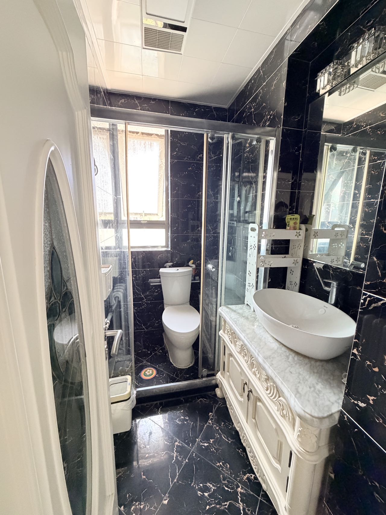 体育馆路 随时看房·