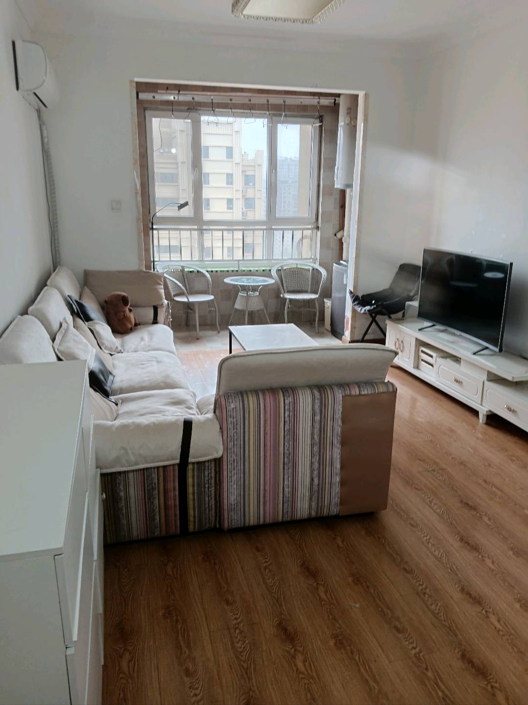 茗筑华府 2居室 2400元/月