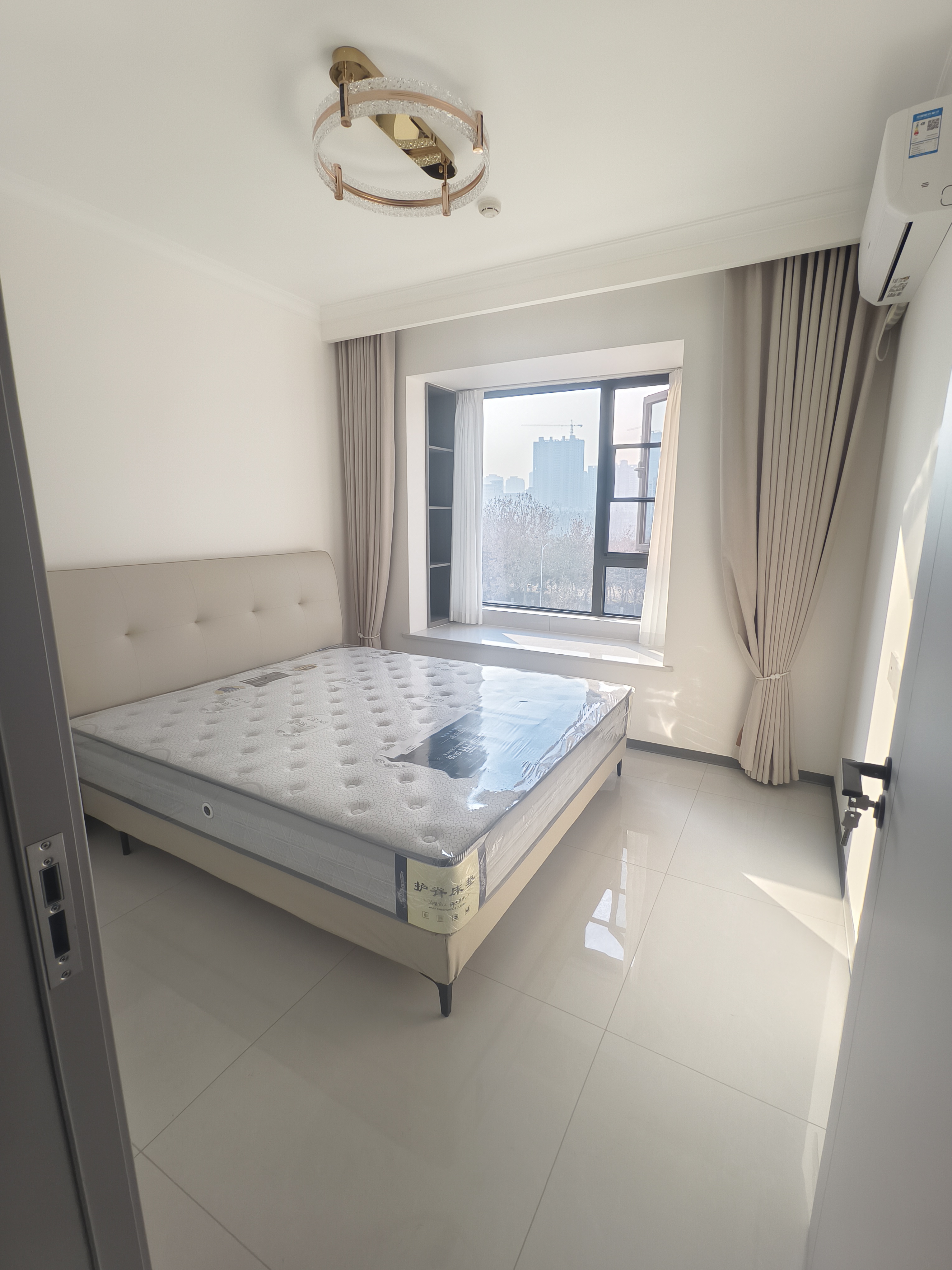 保利天和 随时看房·