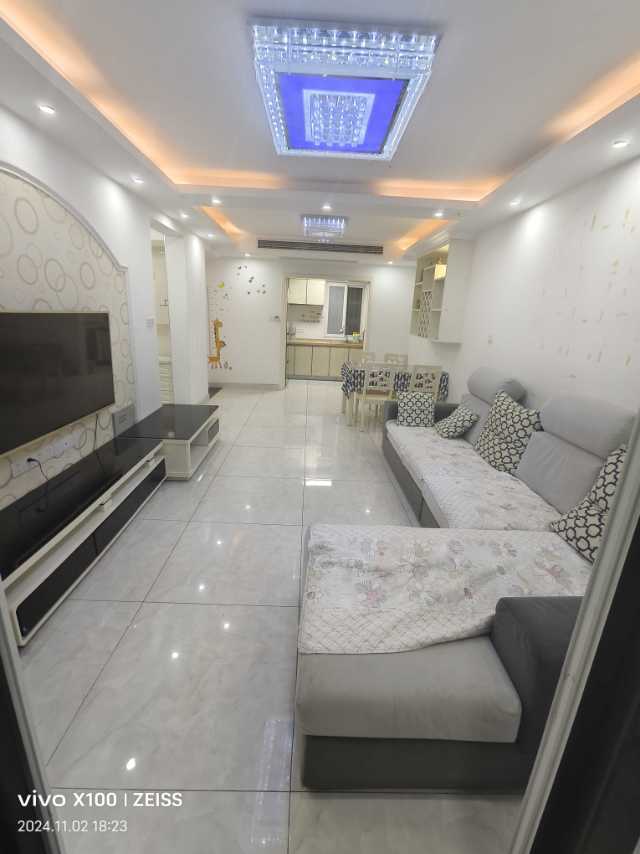 威尼斯水城13街区 2居室 2500元/月