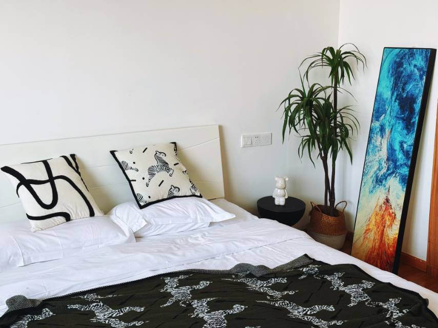 六维中央酒店 随时看房·