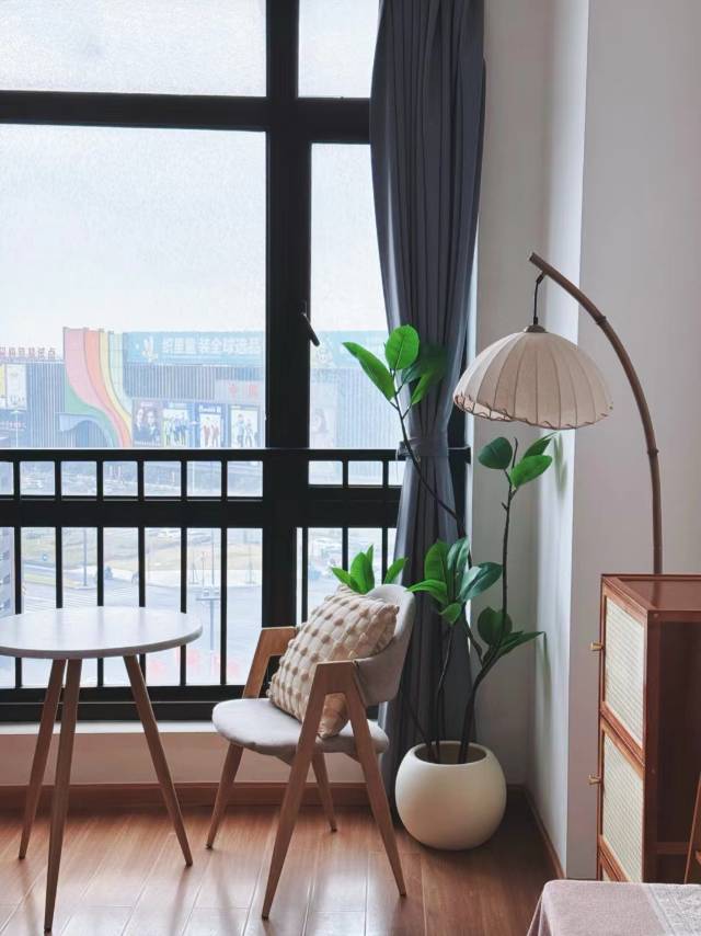 六维中央酒店 随时看房·