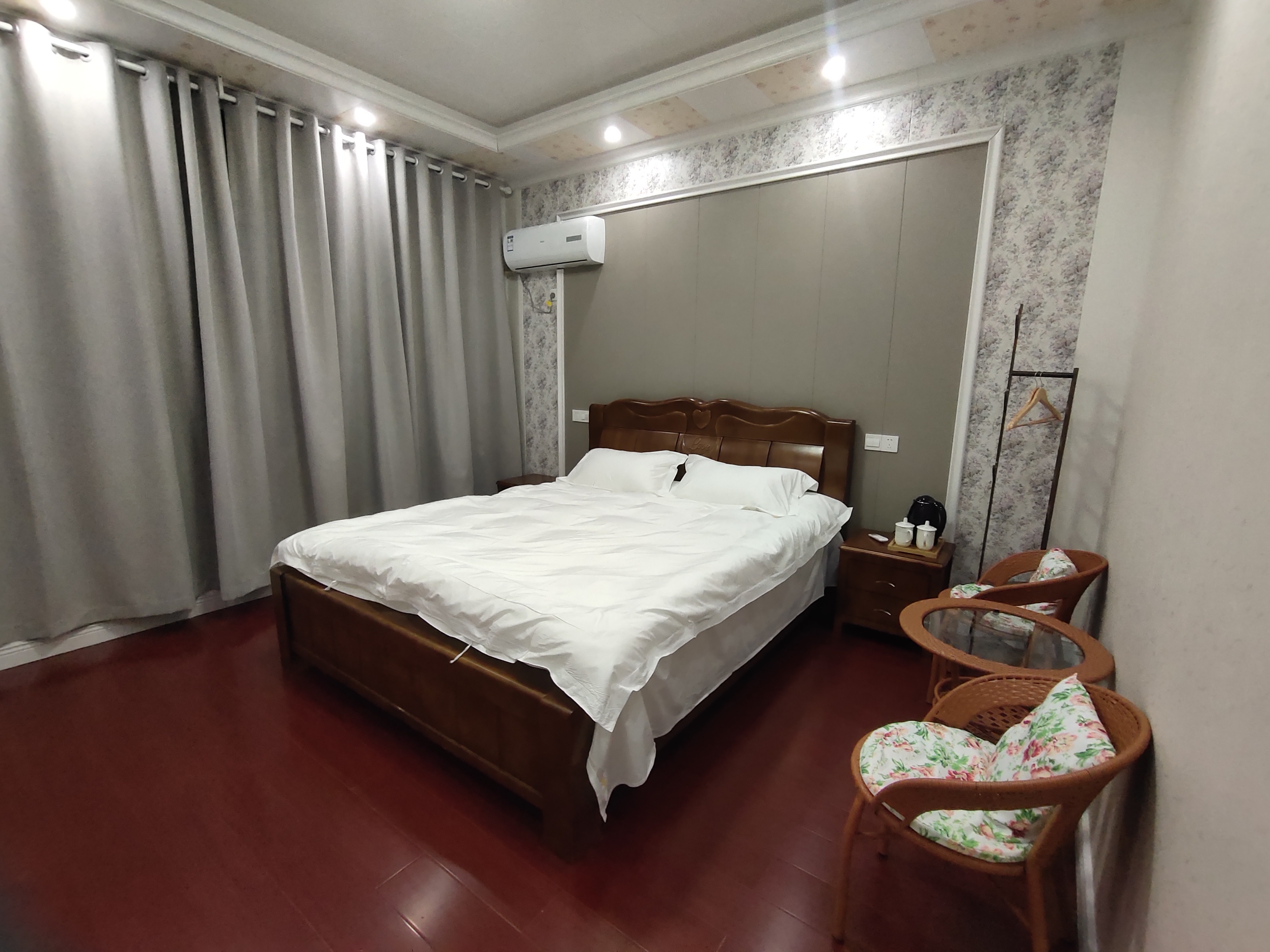 崇明区中兴镇胜利 随时看房·