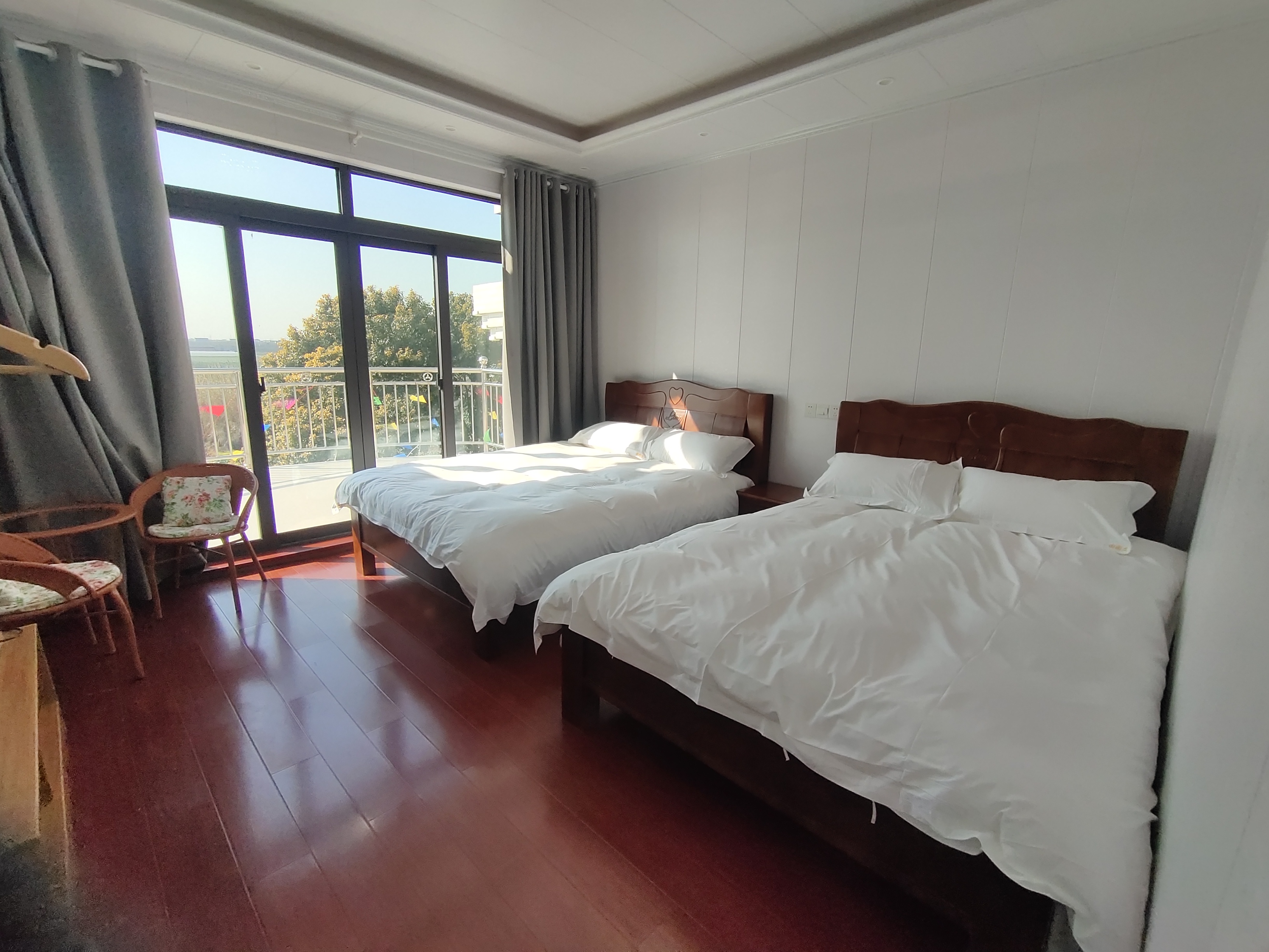 崇明区中兴镇胜利 随时看房·