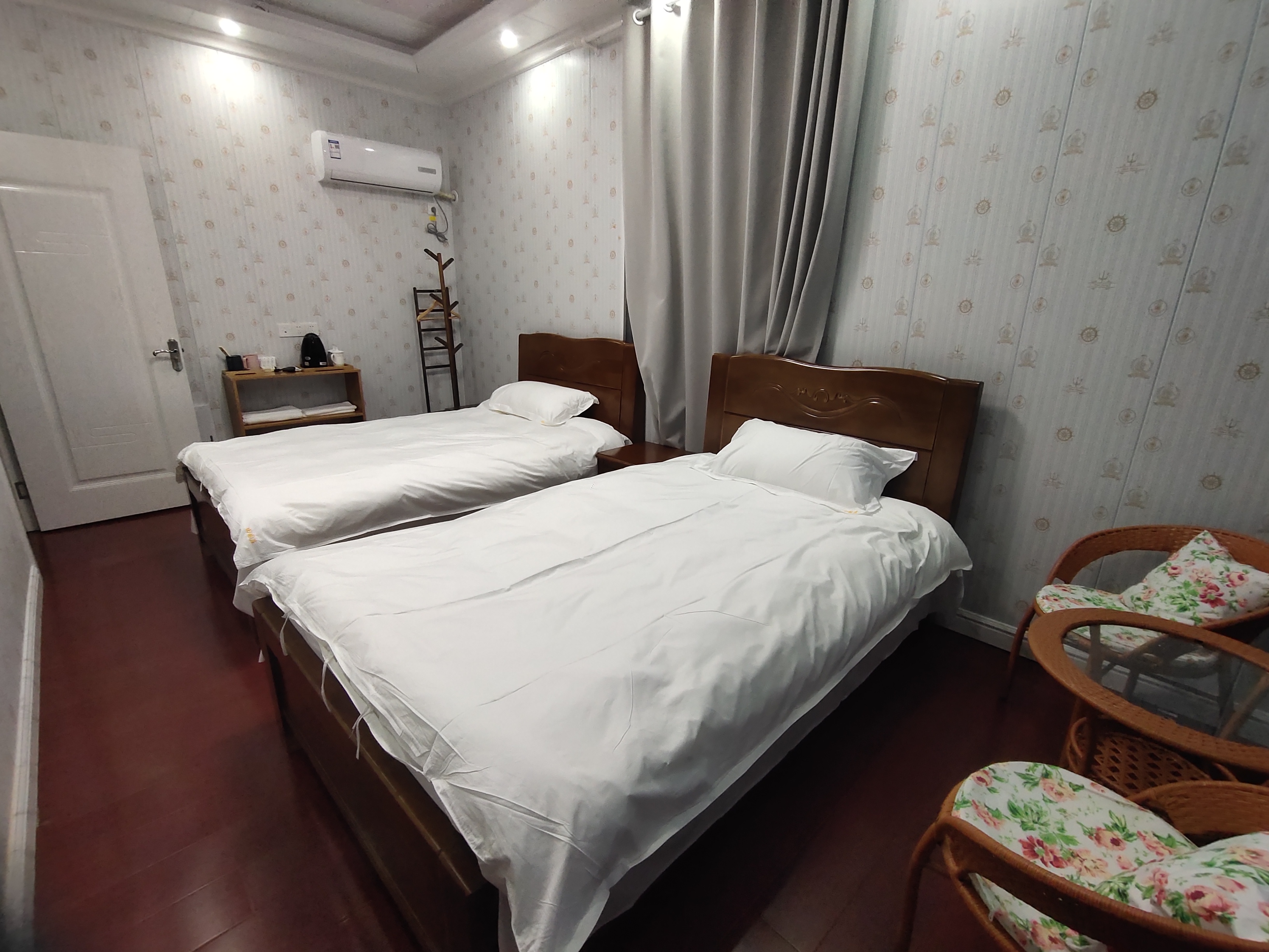 崇明区中兴镇胜利 随时看房·