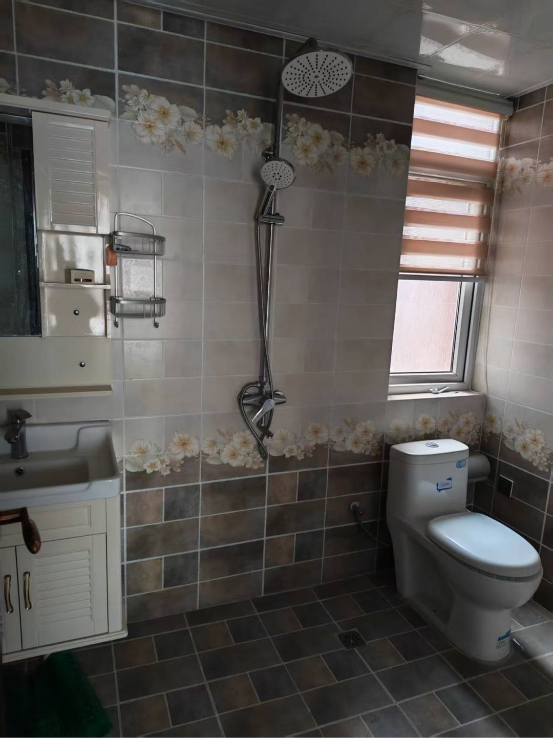 恩施市西湖花园 随时看房·