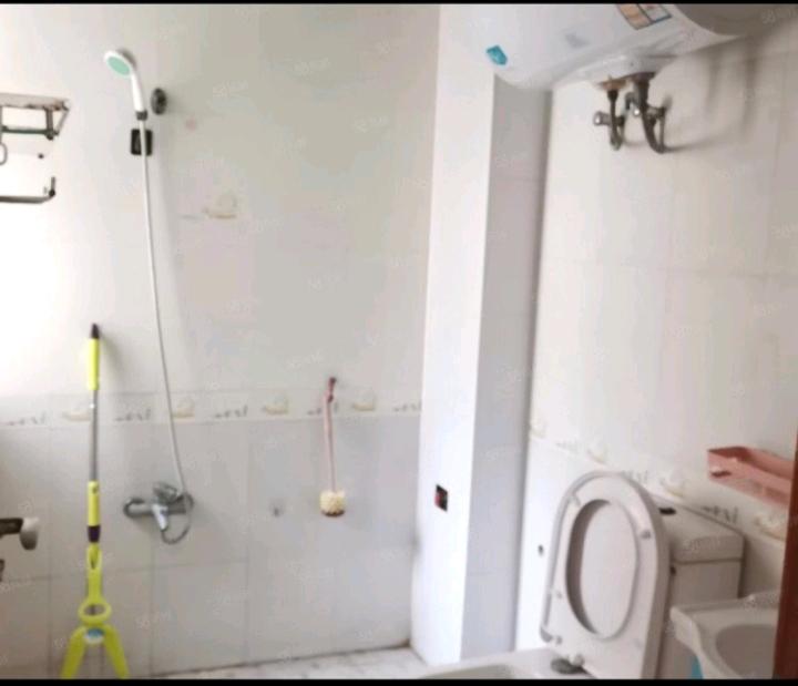 欧洲花园 随时看房·