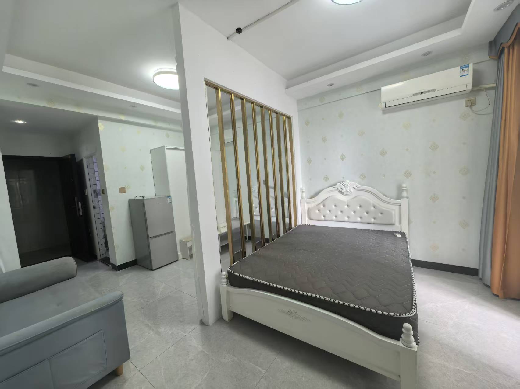 湖边御景A区 随时看房·