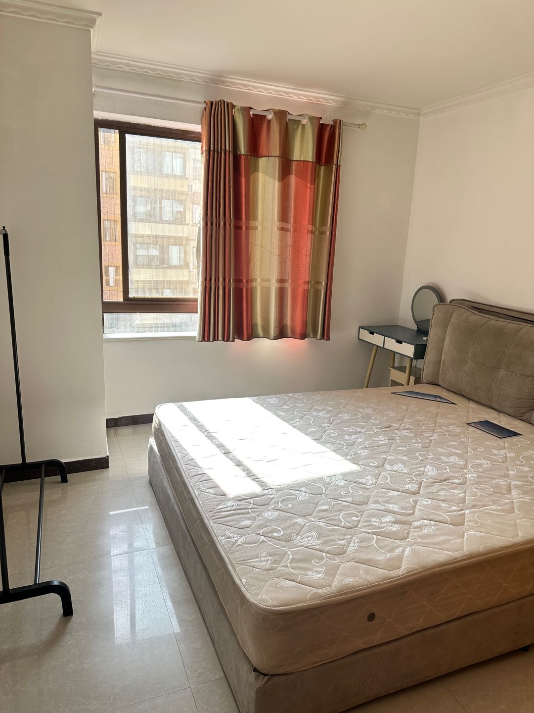 远航第一国际西区 随时看房·