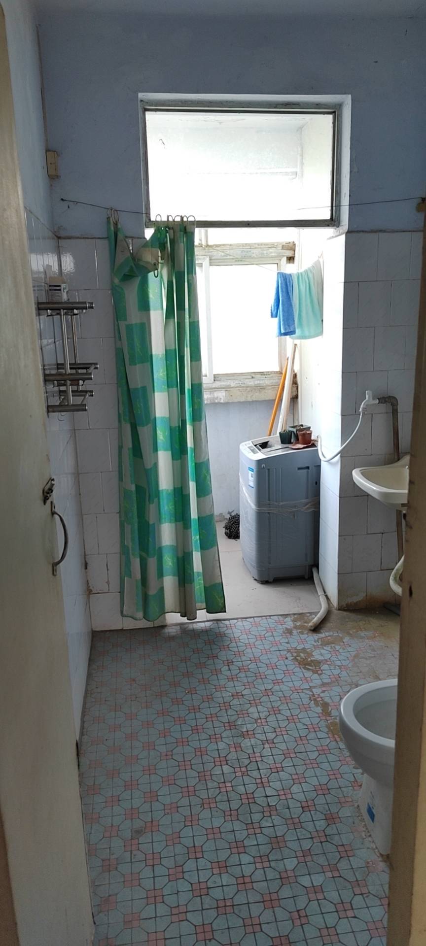 启明村小区 随时看房·