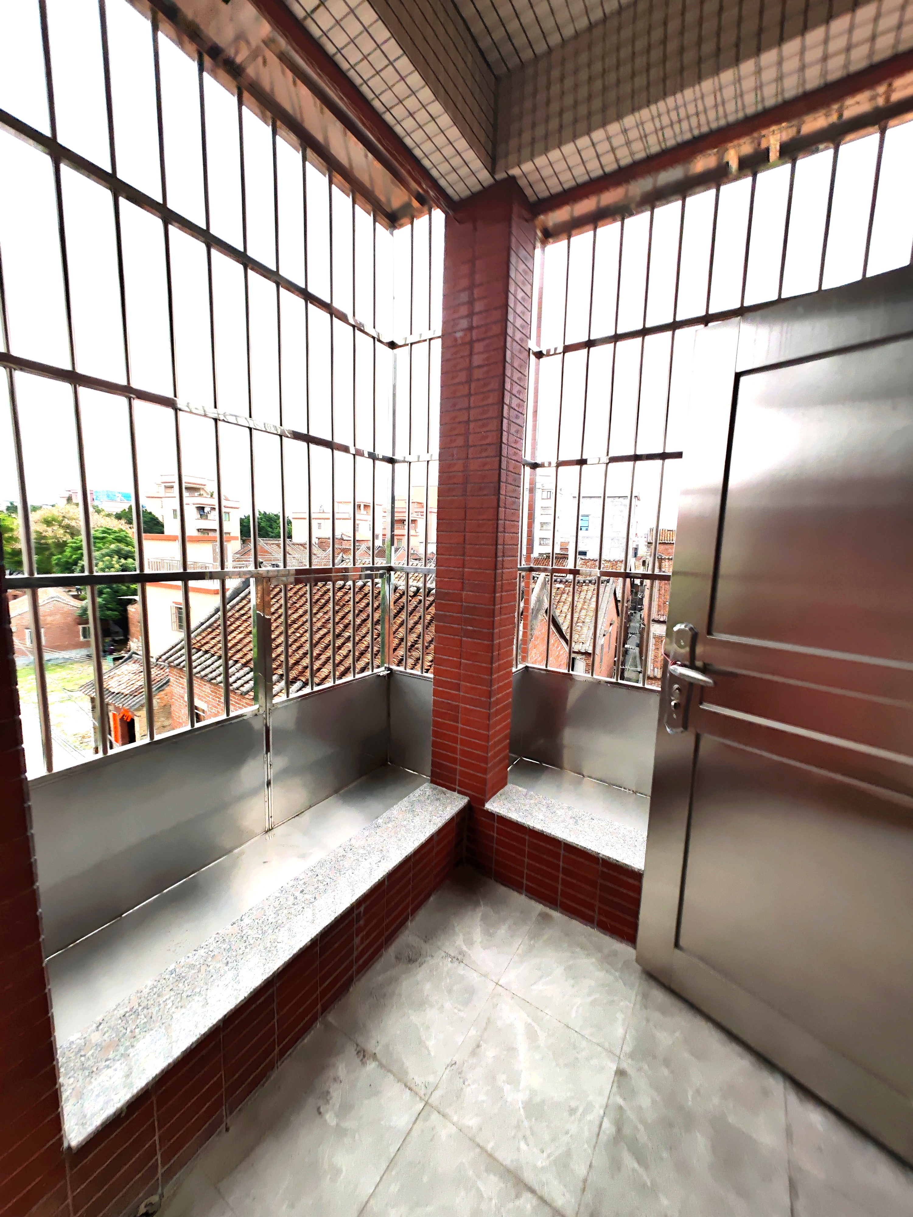 自建房 随时看房·