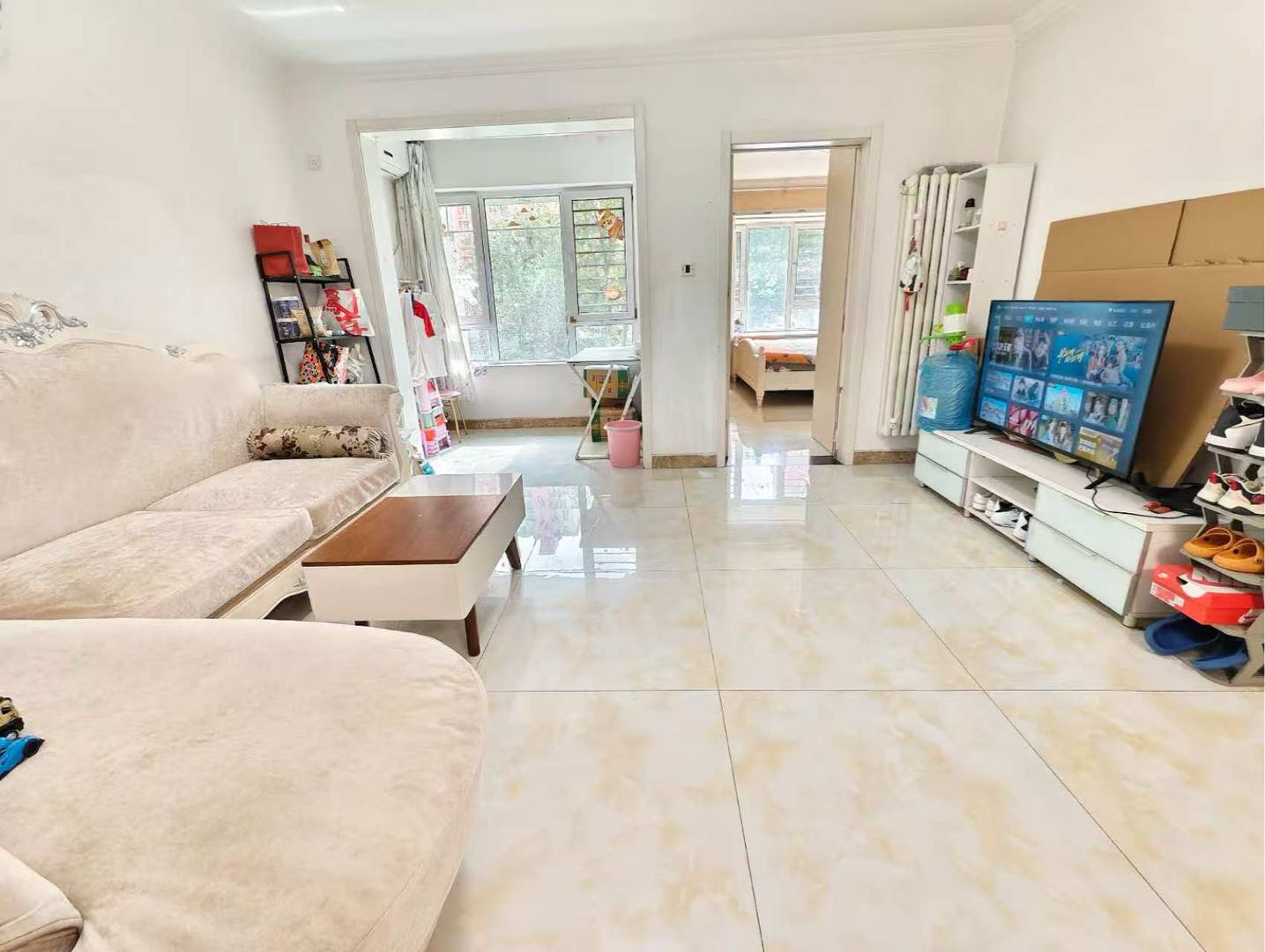 徳鑫家园 2居室 5600元/月