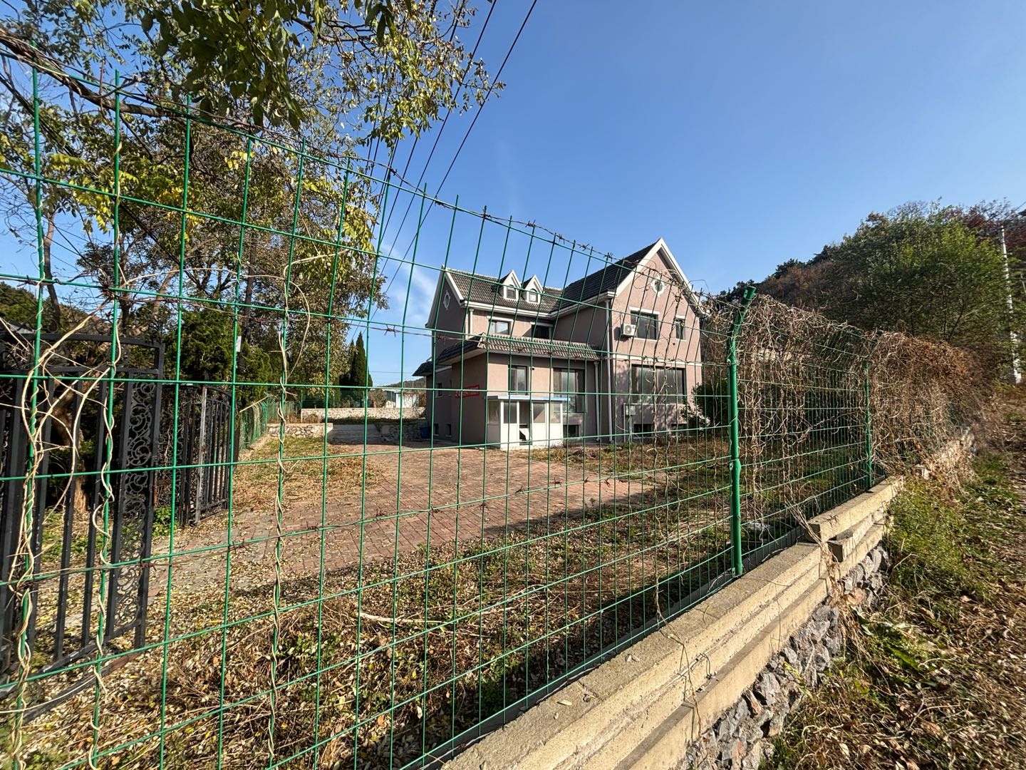 龙王塘街道鲍香路 5居室 5000元/月