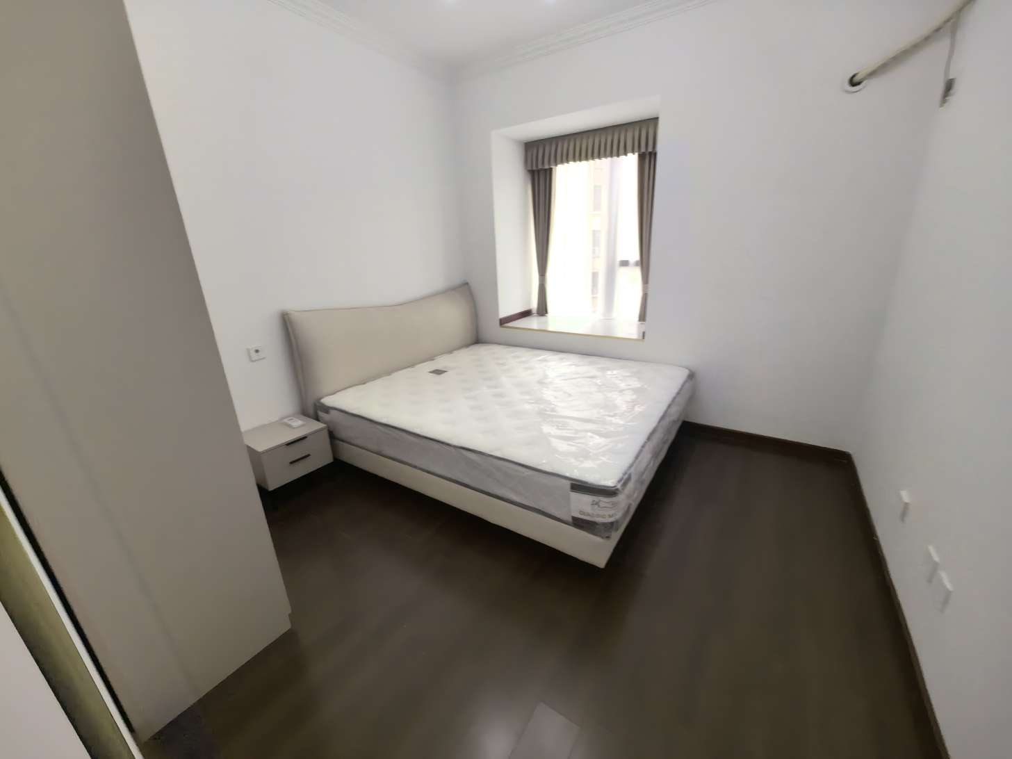 幸福苑二期 随时看房·