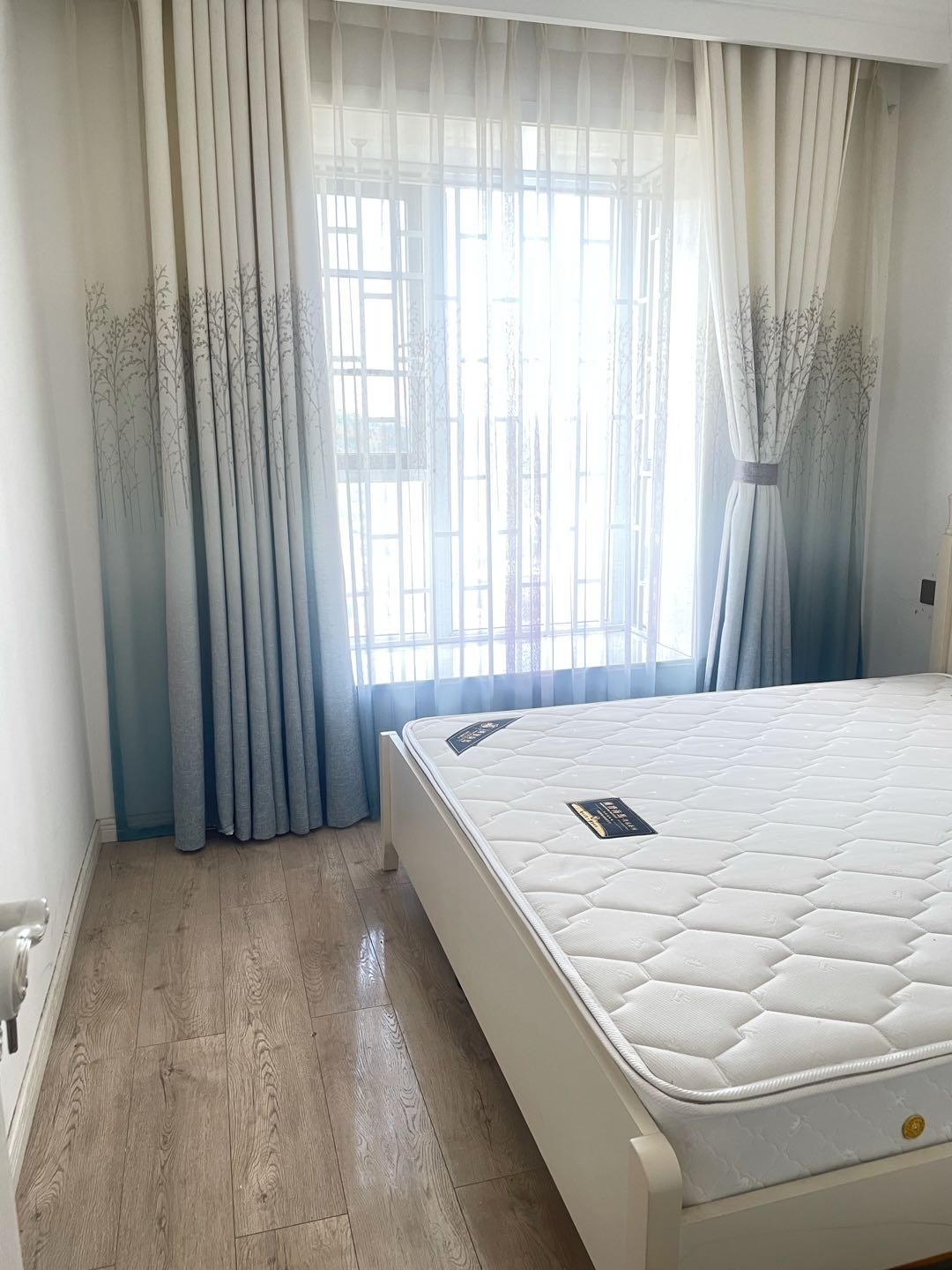 利民小区 随时看房·