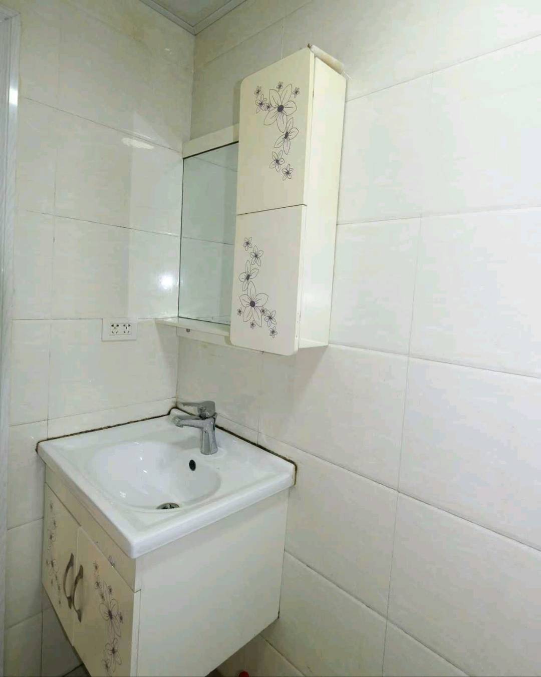 众华上居 随时看房·