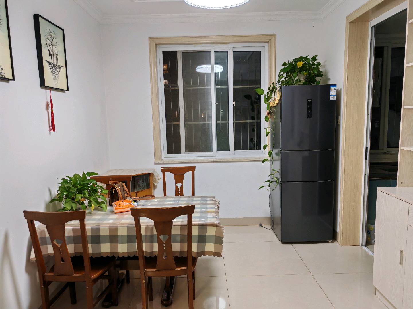 昆仑花园 3居室 2600元/月