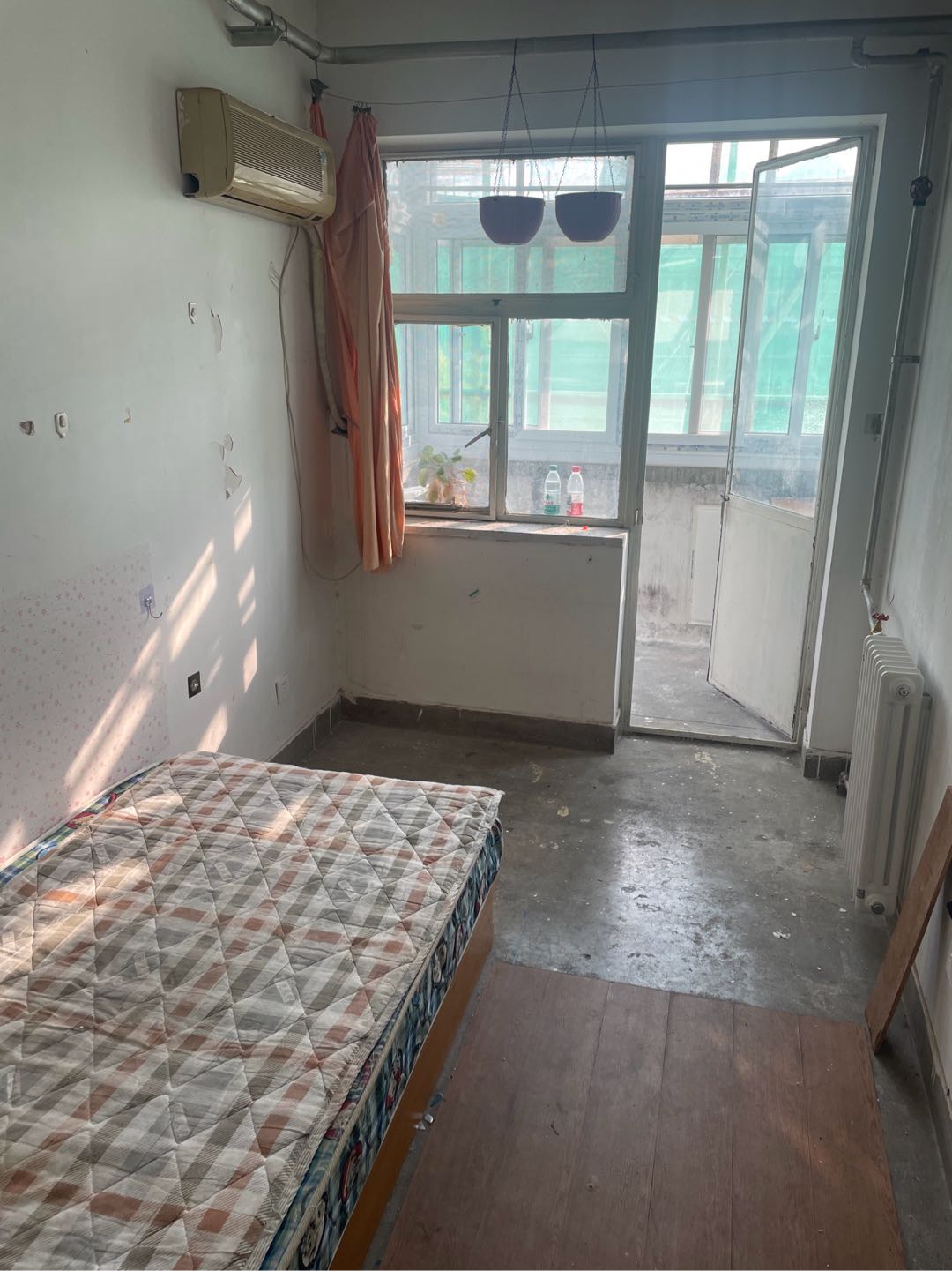 草桥28号院 3居室 1650元/月