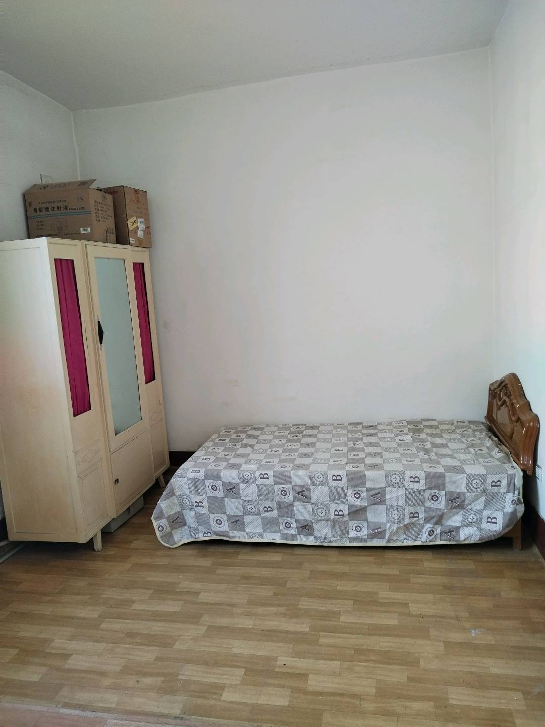 鞍山市铁西区新开街 随时看房·