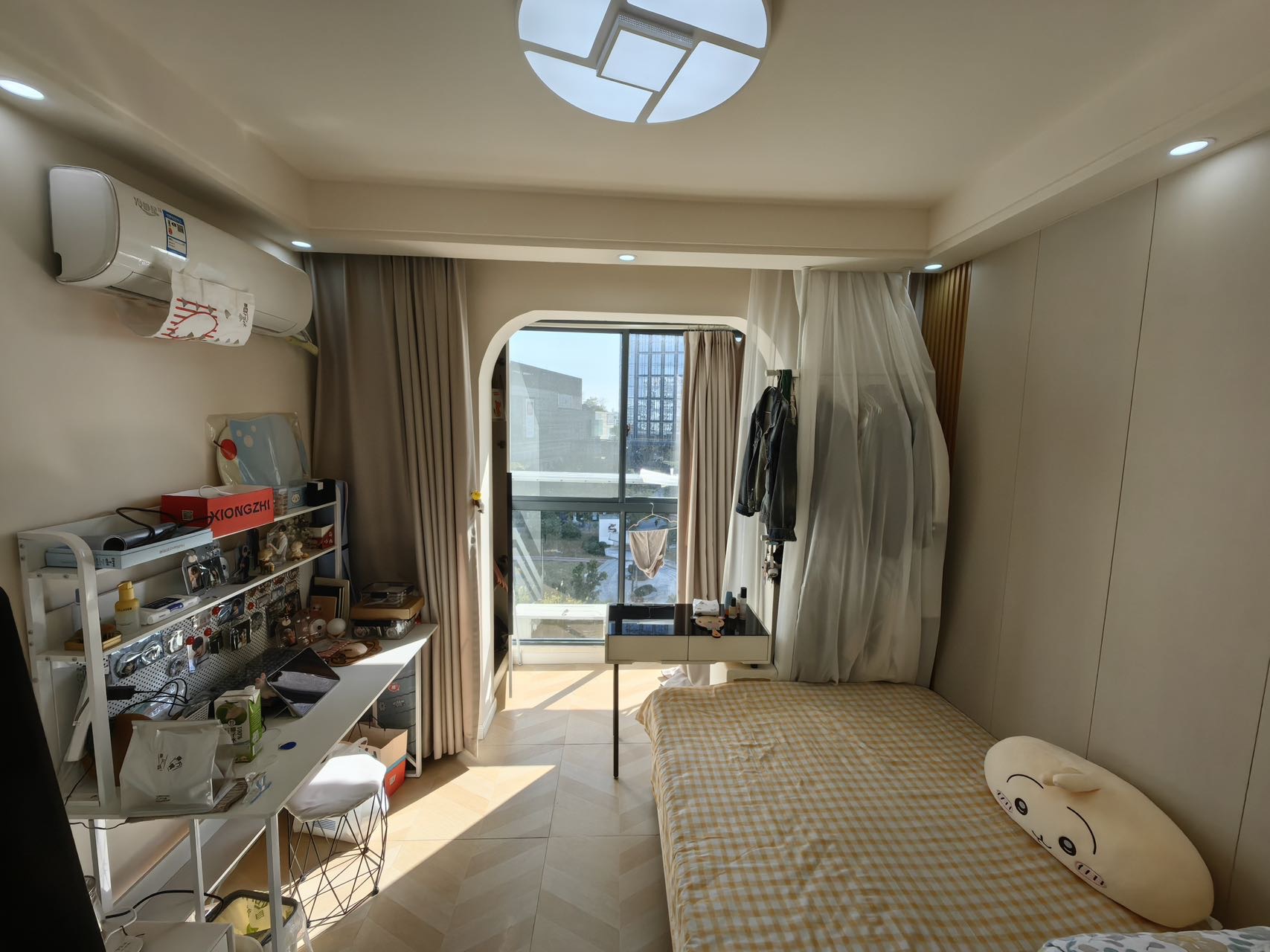 晶杰苑 1居室 2700元/月