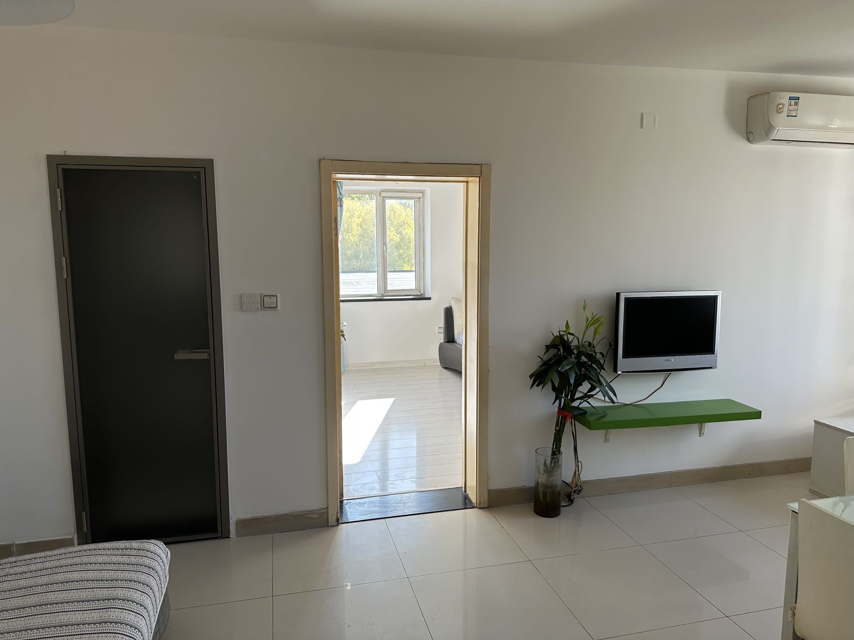 安华里二区17号楼 随时看房·