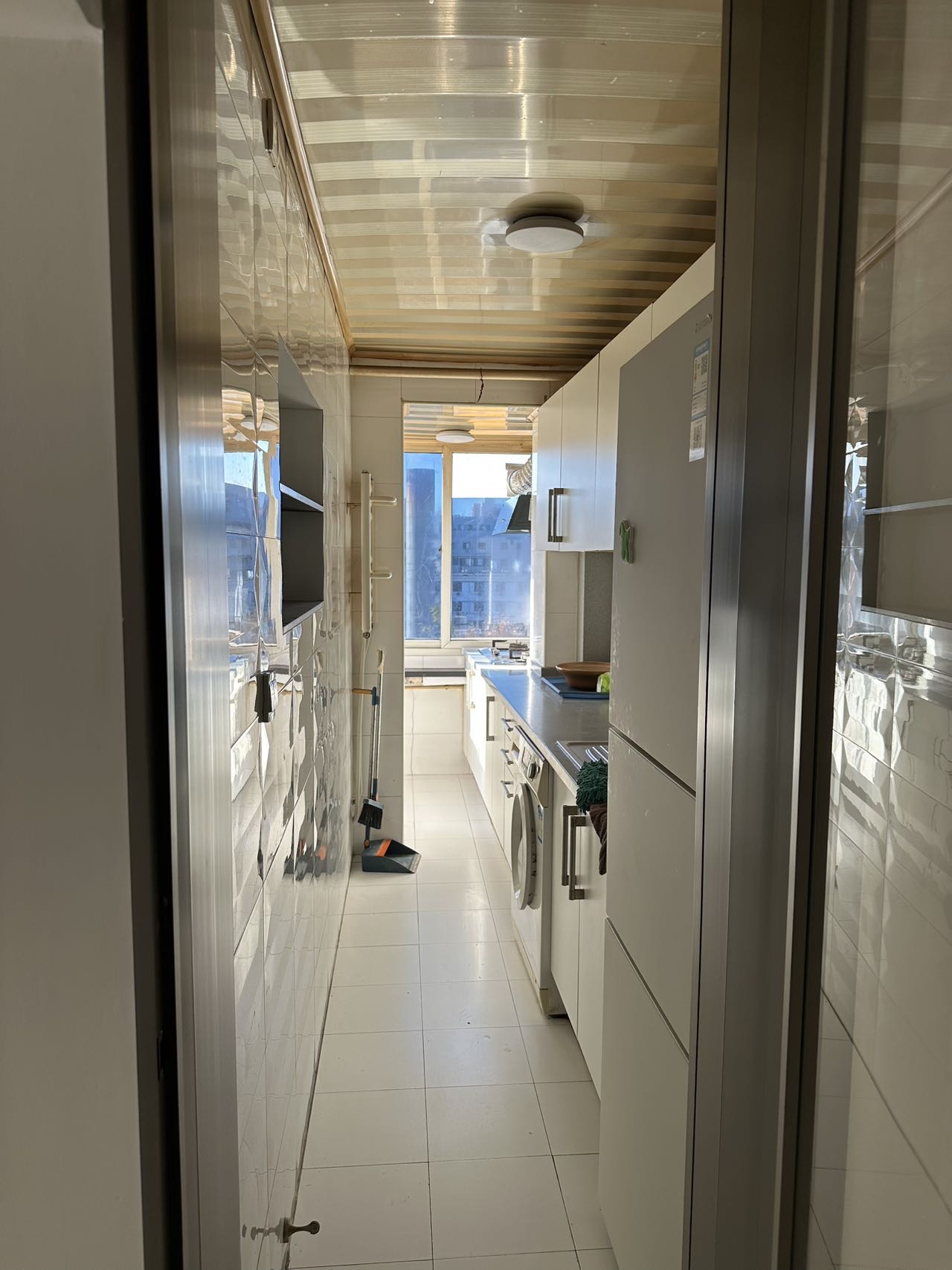 安华里二区17号楼 随时看房·