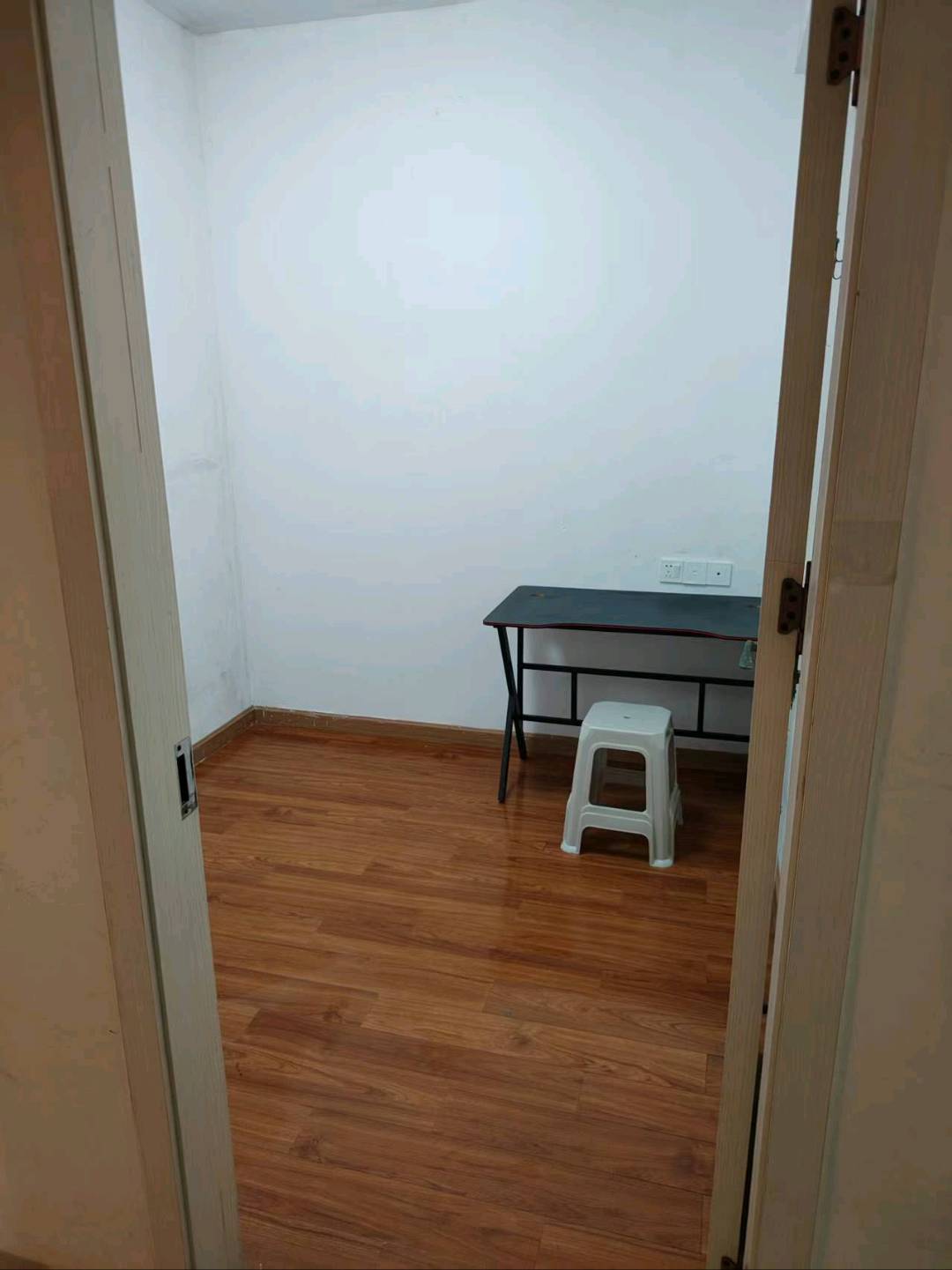 红岭花园三期 随时看房·