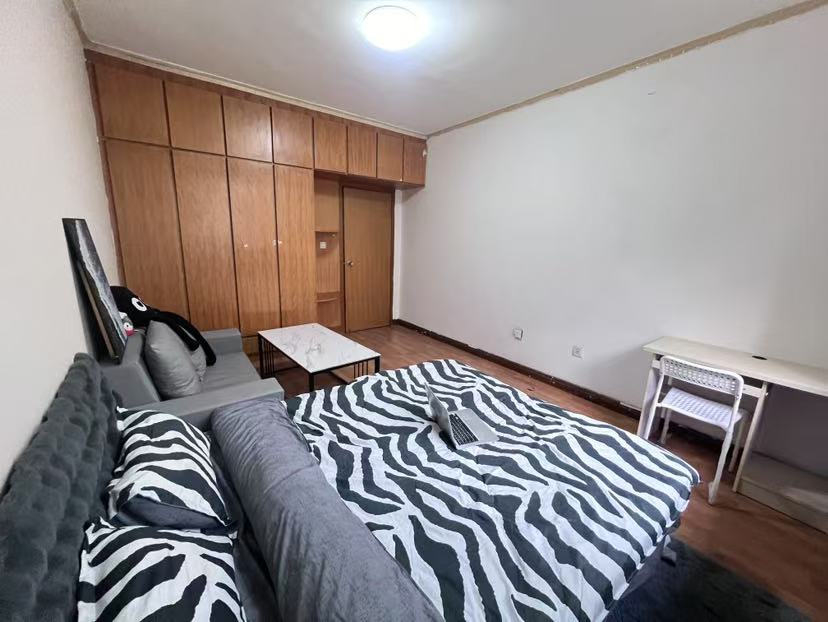 刚家寨小区南区 随时看房·