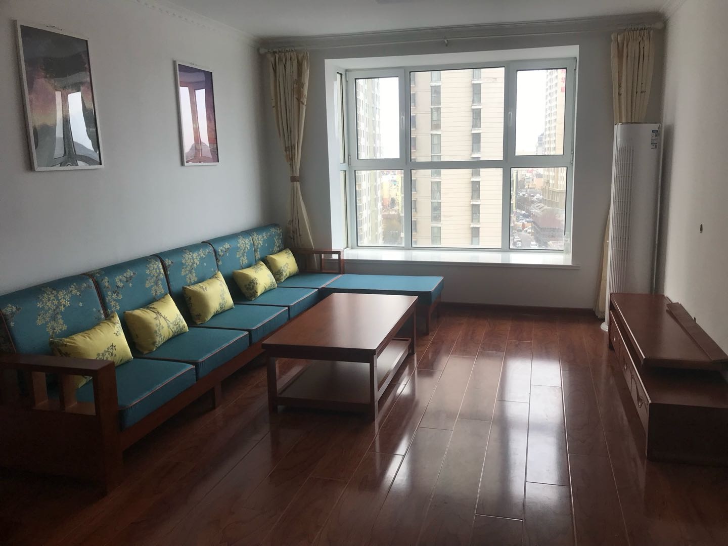 京华海悦 3居室 2350元/月