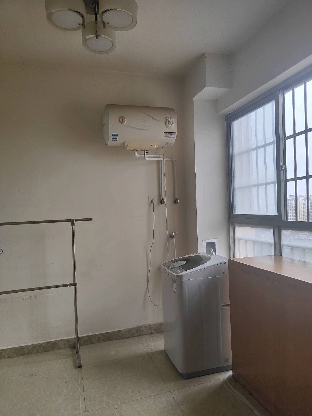 兴豪门 随时看房·