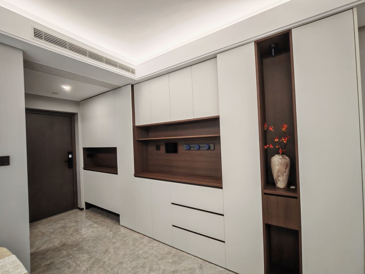 中天大家 悦潮云望府 随时看房·