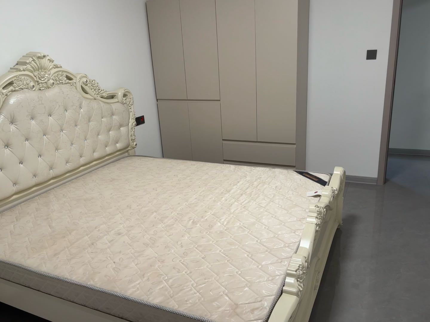 秦汉和苑 随时看房·