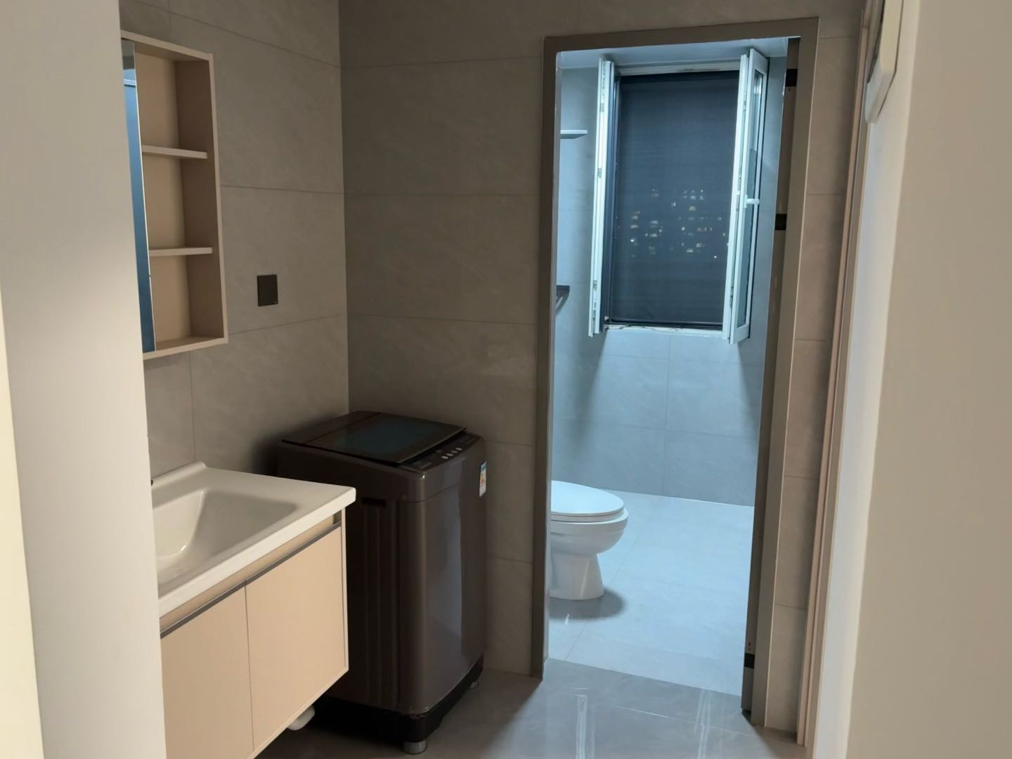 秦汉和苑 随时看房·