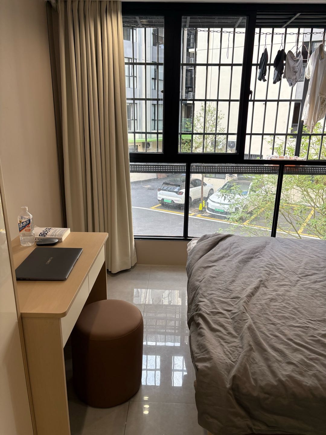 顺安小区 随时看房·