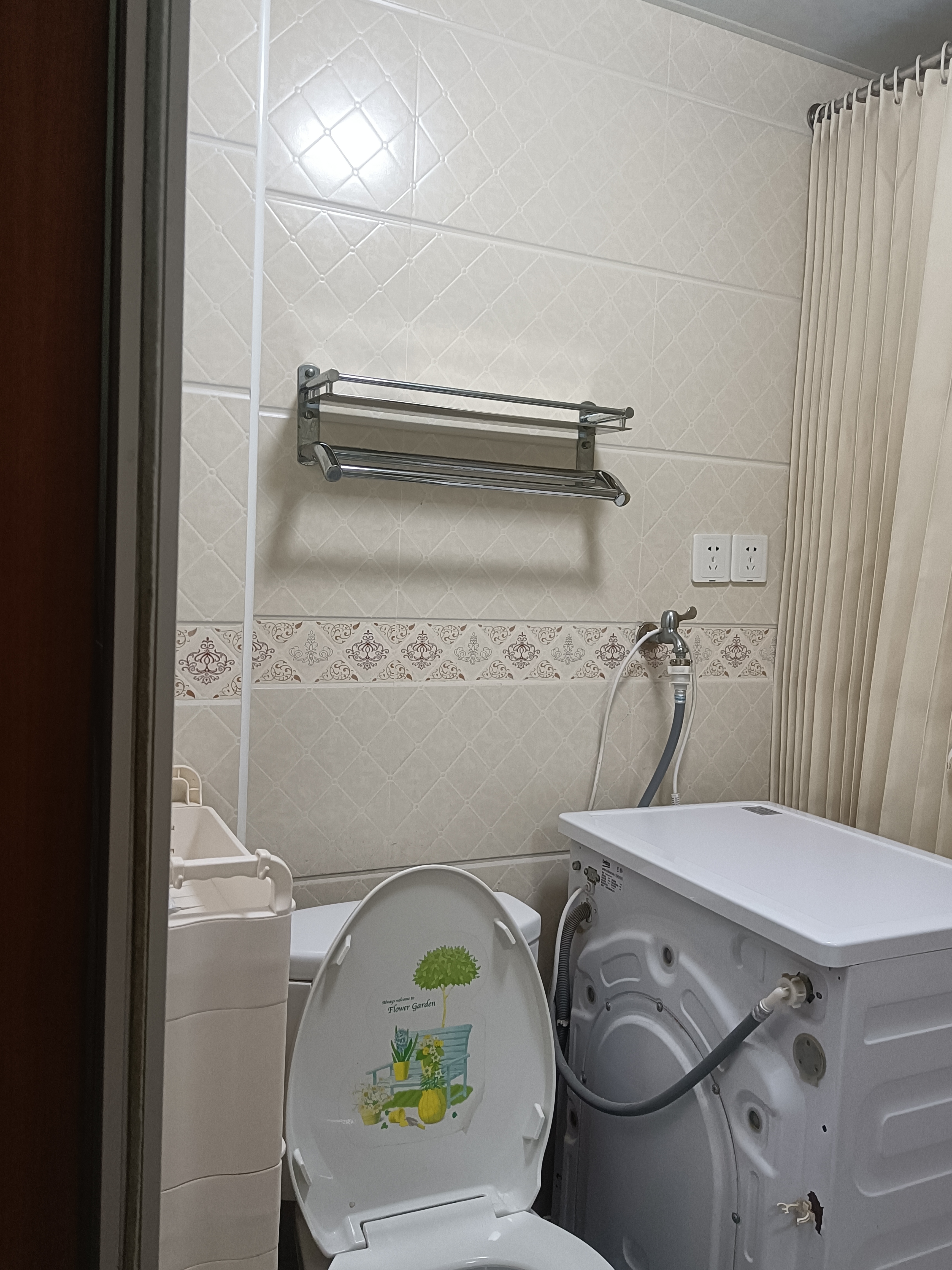 丽文小区 随时看房·