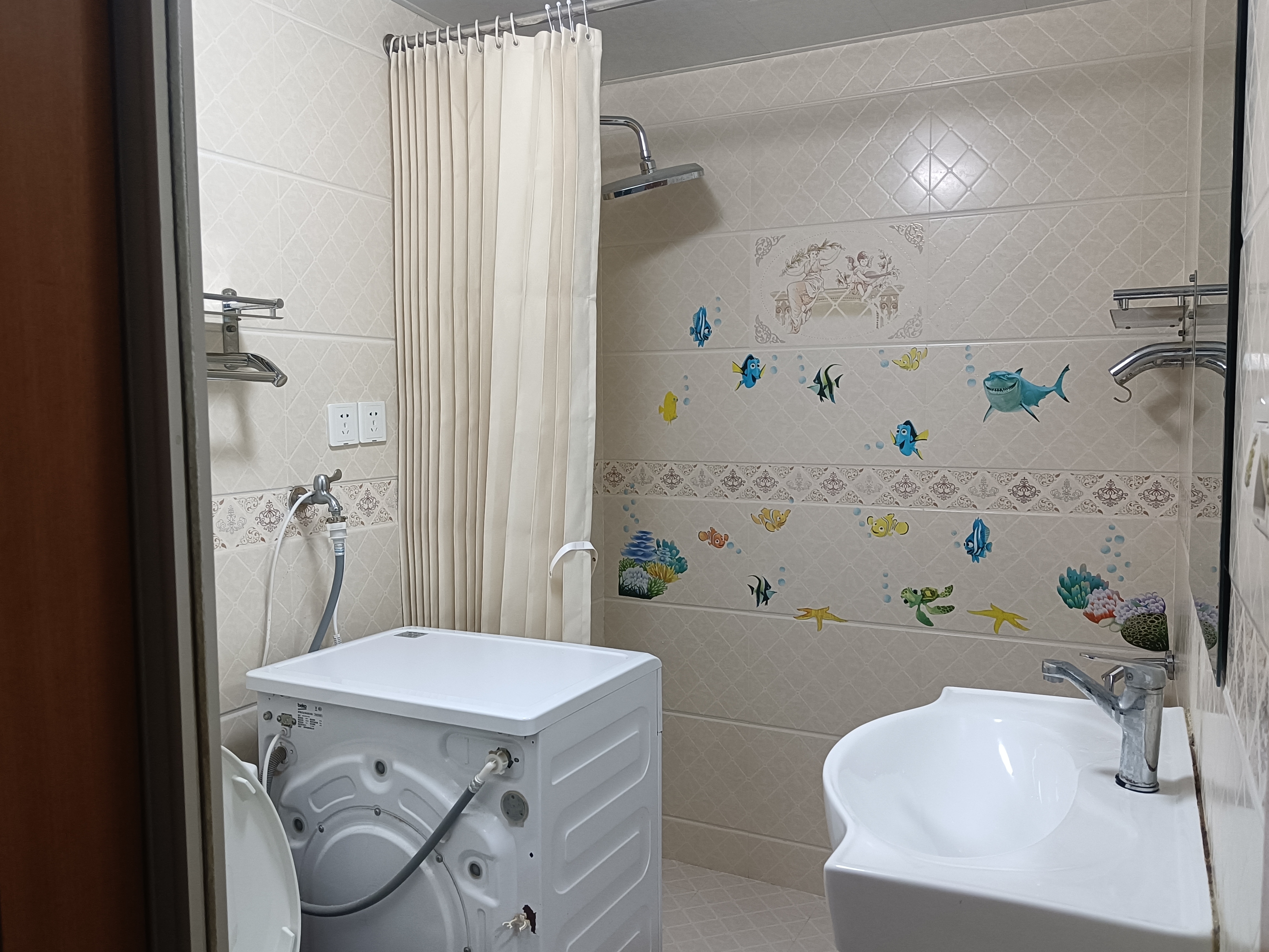 丽文小区 随时看房·