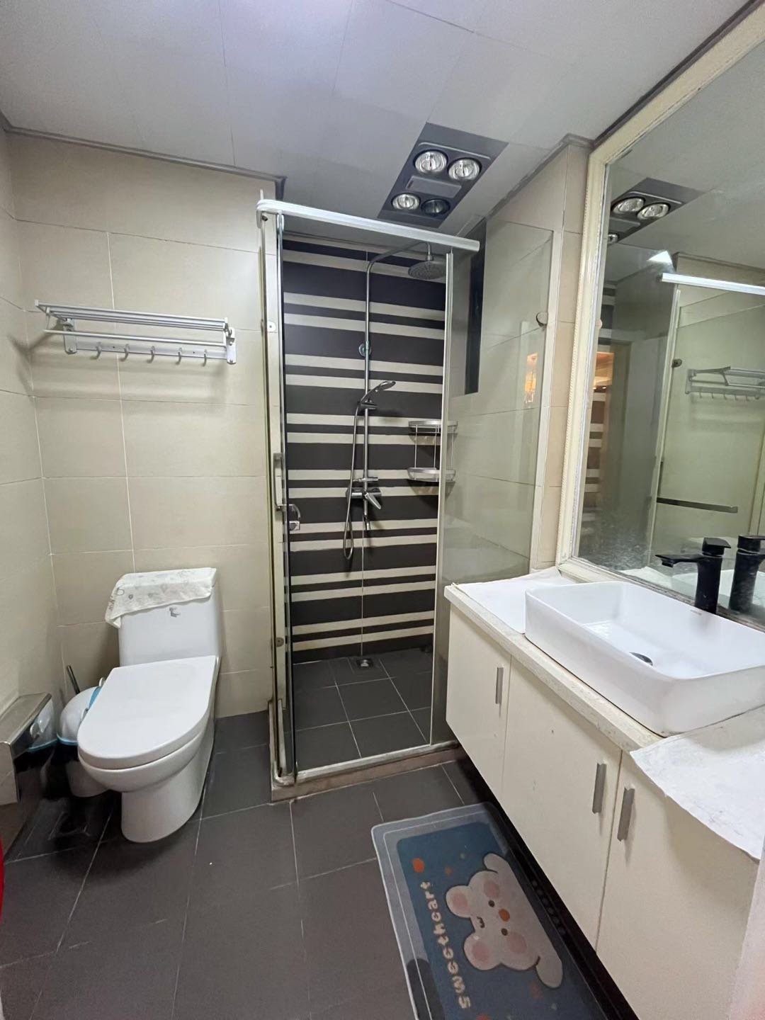 擎天半岛小区 随时看房·