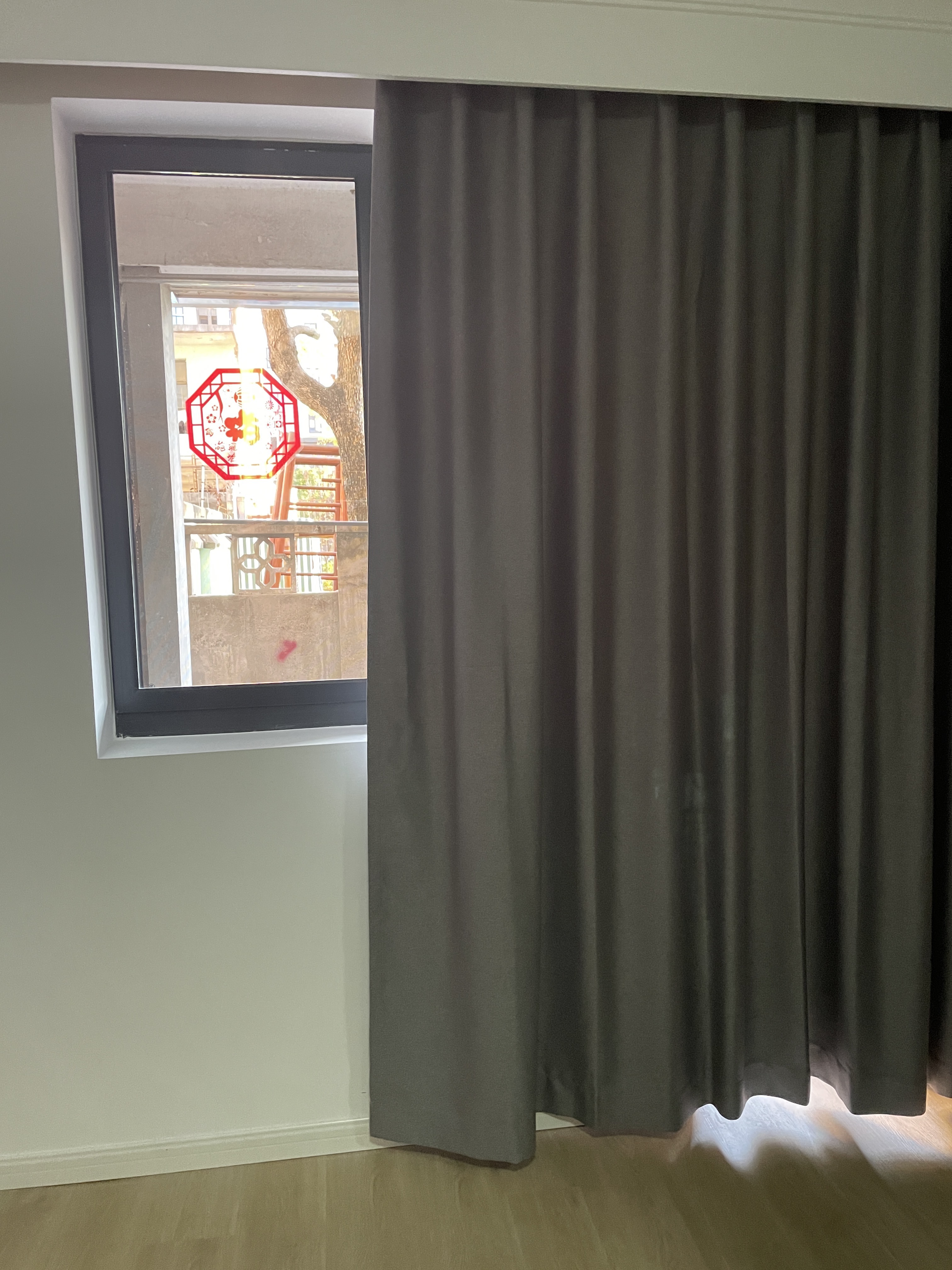 南新小区 随时看房·