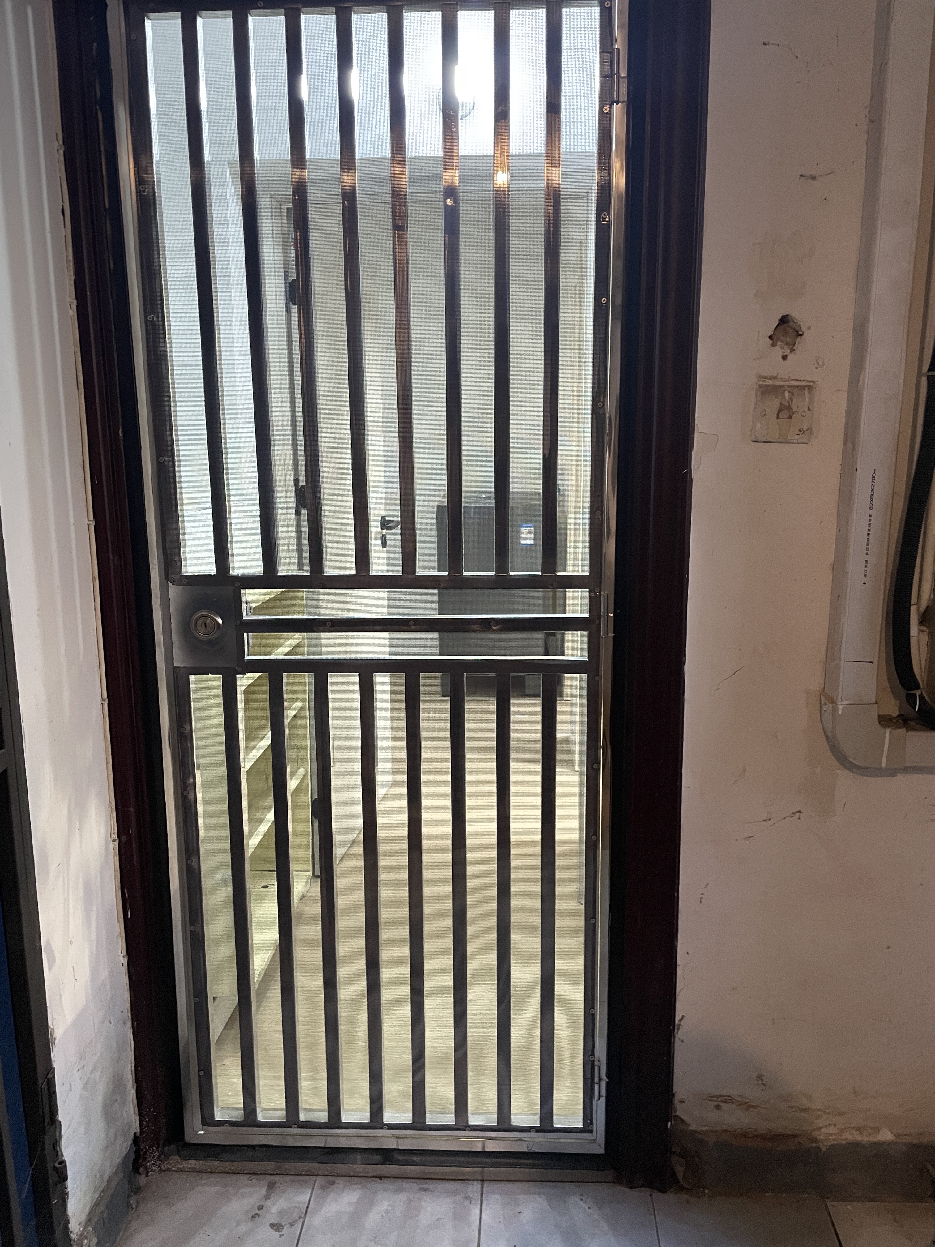 南新小区 随时看房·