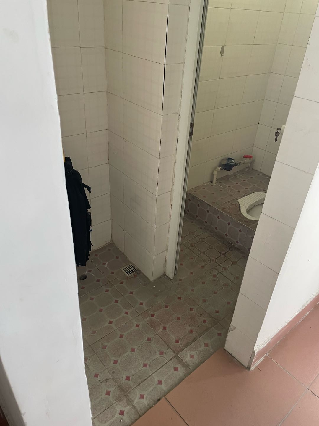 家兴公寓 随时看房·