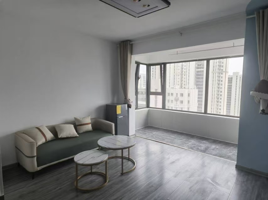 绿地澜庭公馆）