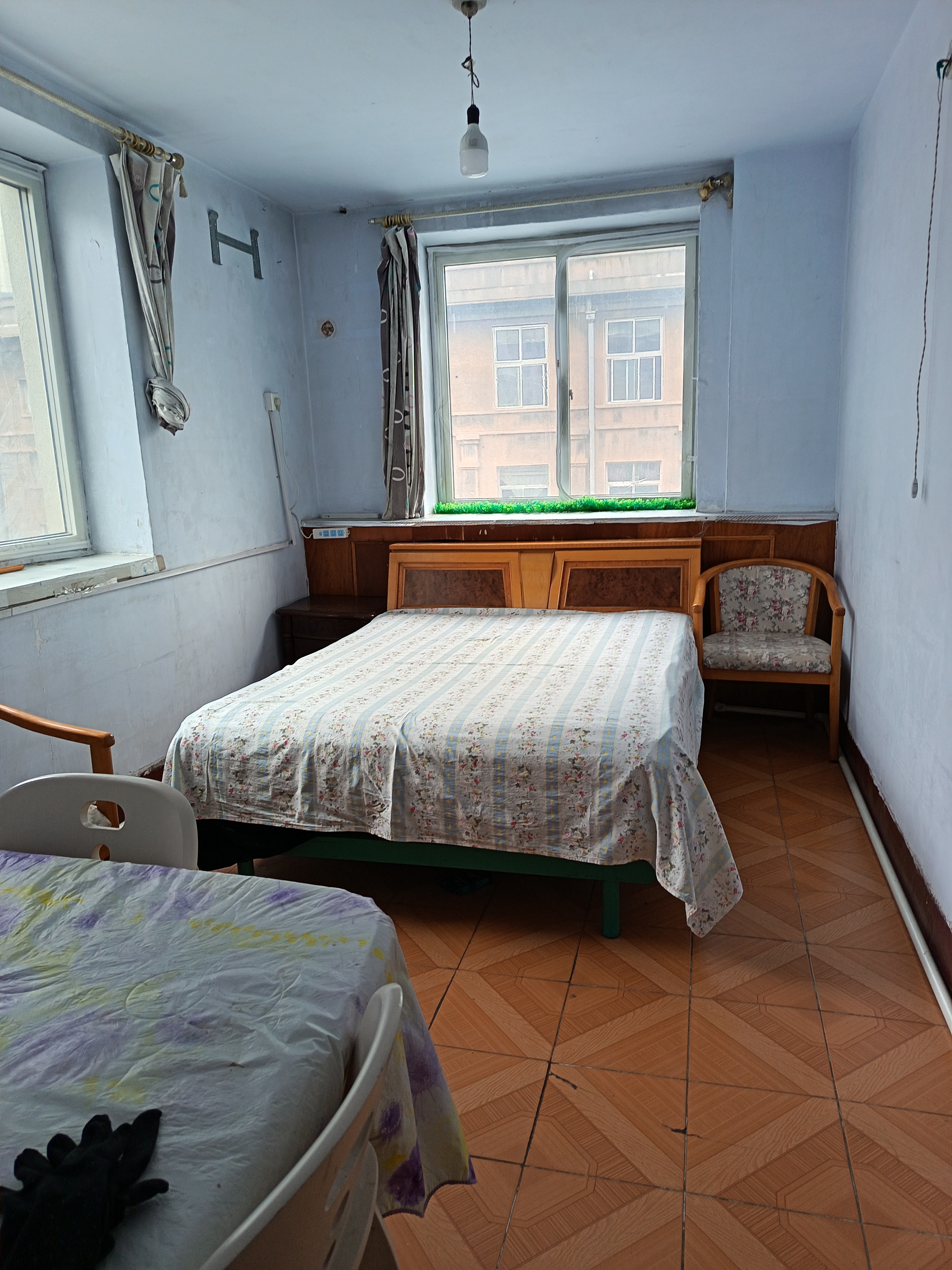 裕华路供电局家属楼 2居室 850元/月