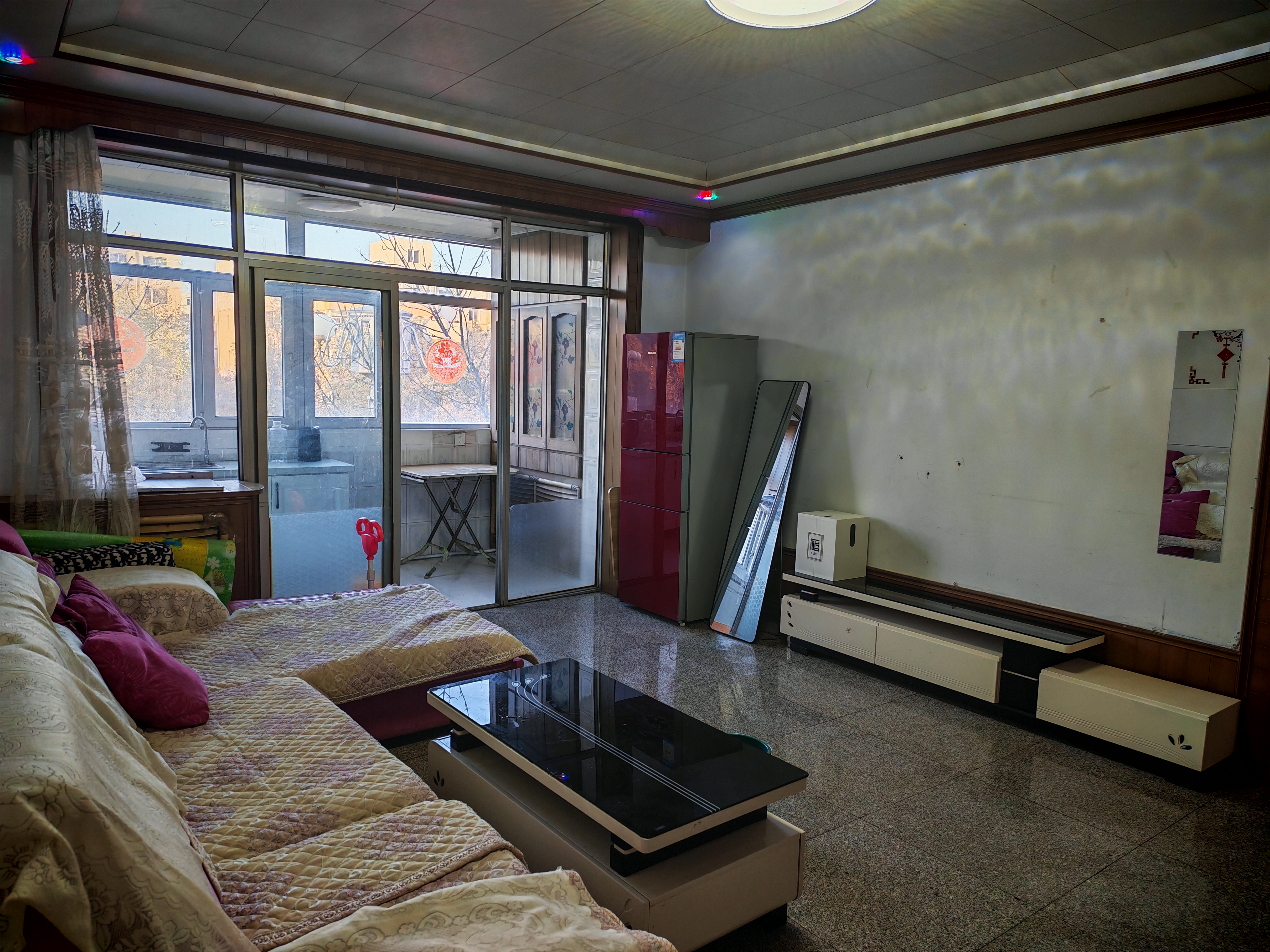 公交分局家属楼 2居室 850元/月