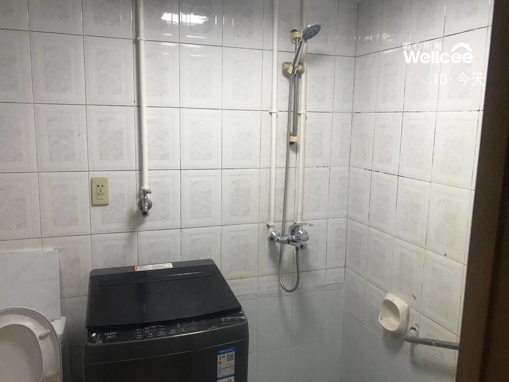 临丰小区 随时看房·