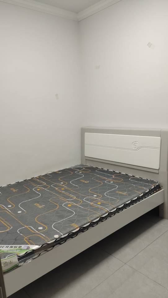 殷王小区 随时看房·